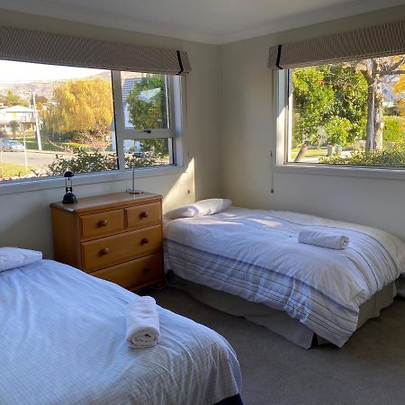 Amazing Aubrey, Walk To Bremner Bay Villa Wanaka Exteriör bild